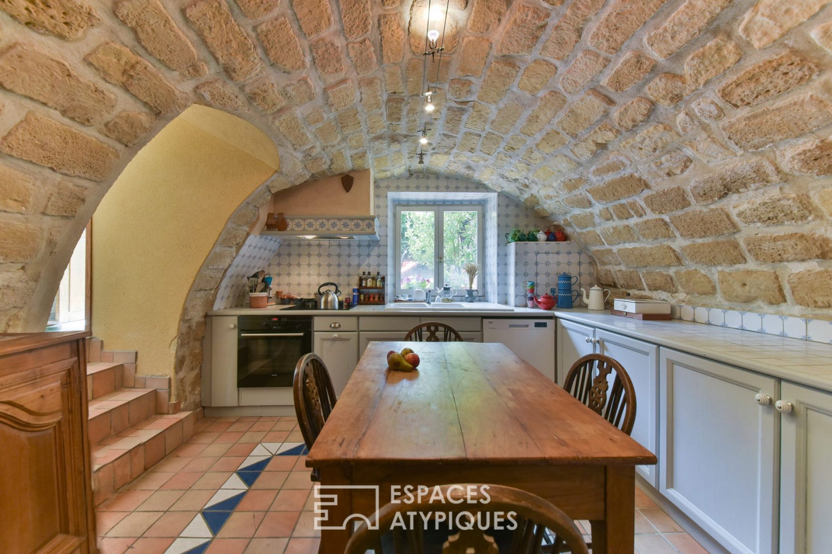 Small cozy nest in the heart of the village