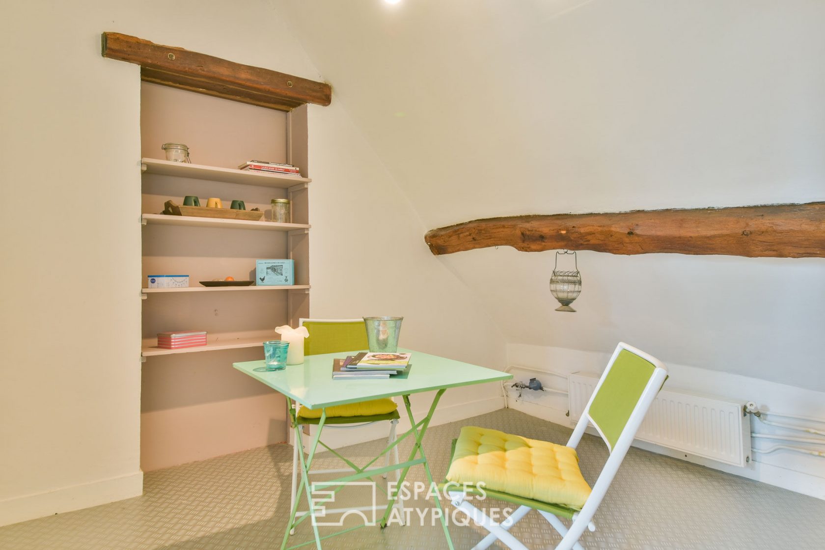 Duplex in a former Prioress