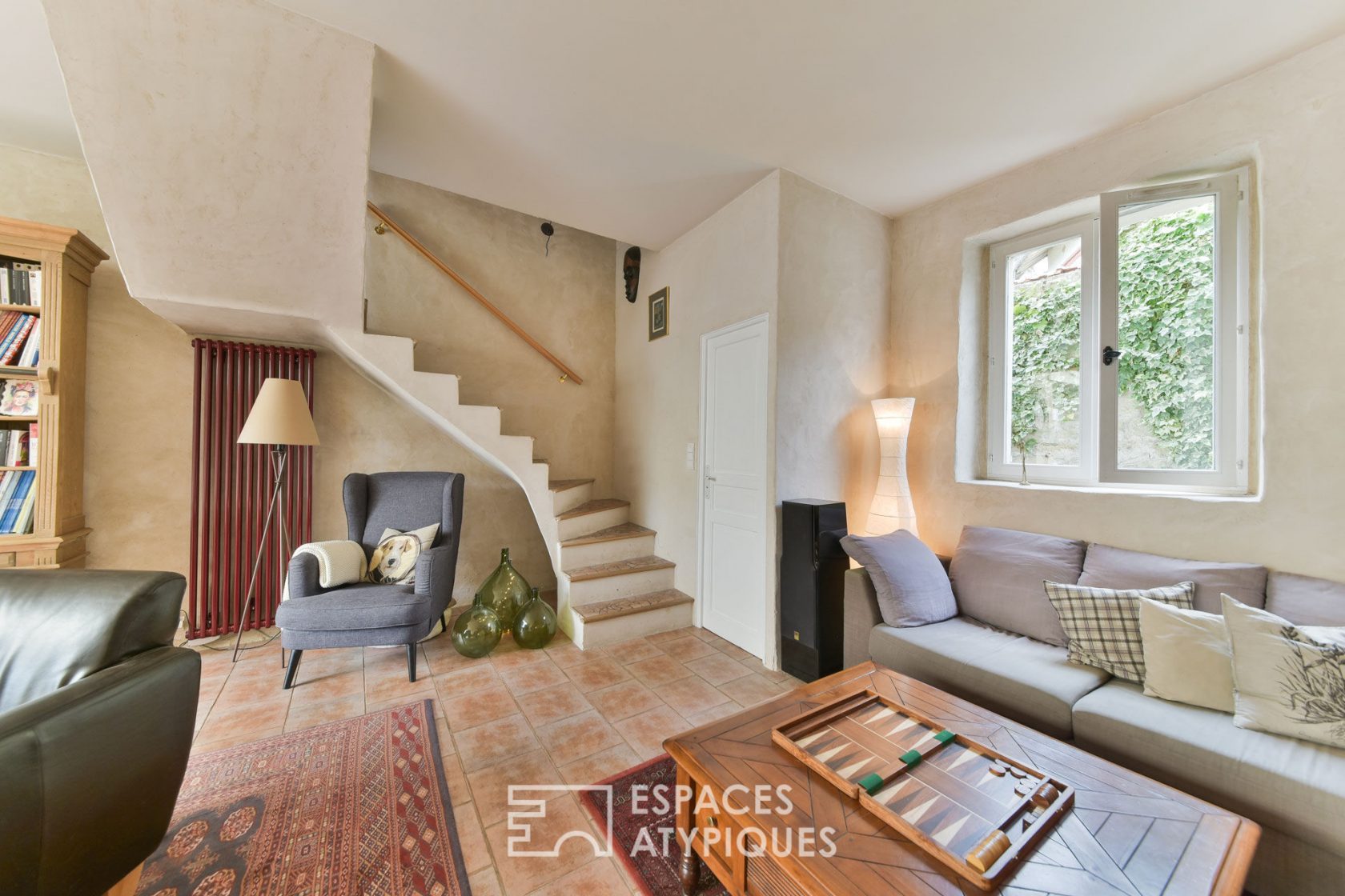 Old farmhouse rehabilitated with contemporary extension.