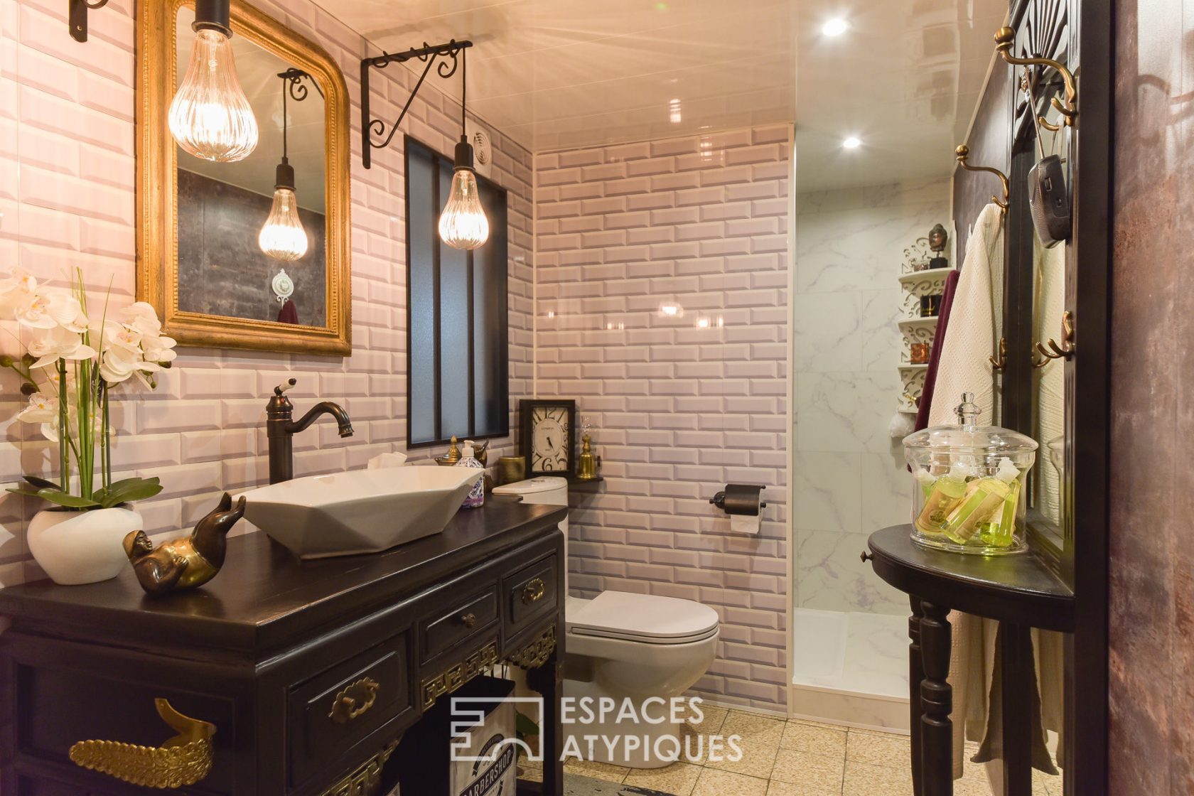 American way of life – villa avec piscine et court de tennis.