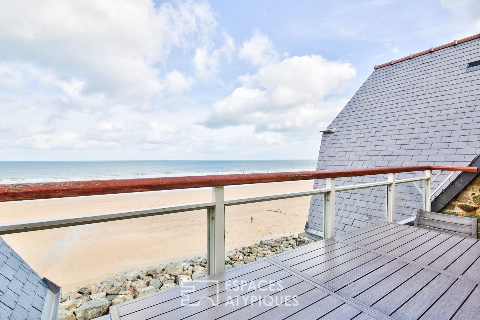 Magnifique appartement  vue mer  accès direct plage