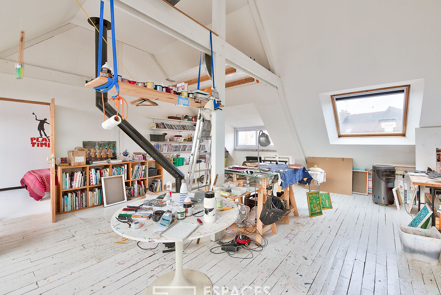 Charming house renovated in a Loft style and artist’s studio