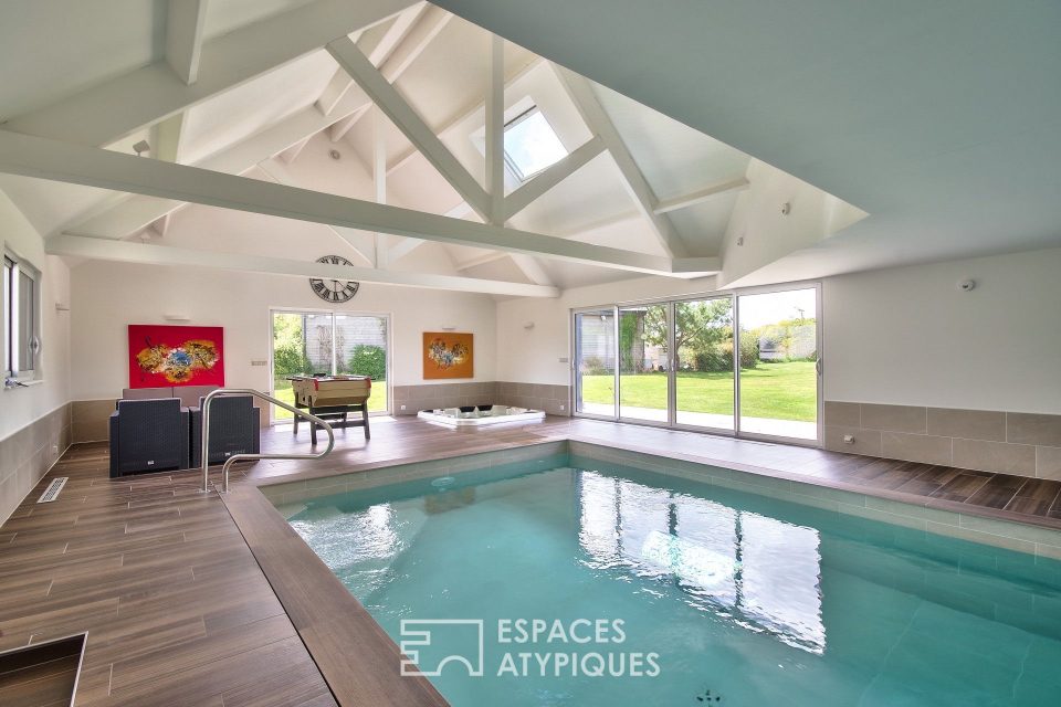 22580 PLOUHA - Propriété en pierres avec piscine et maison d'invités - Réf. 00200EACA