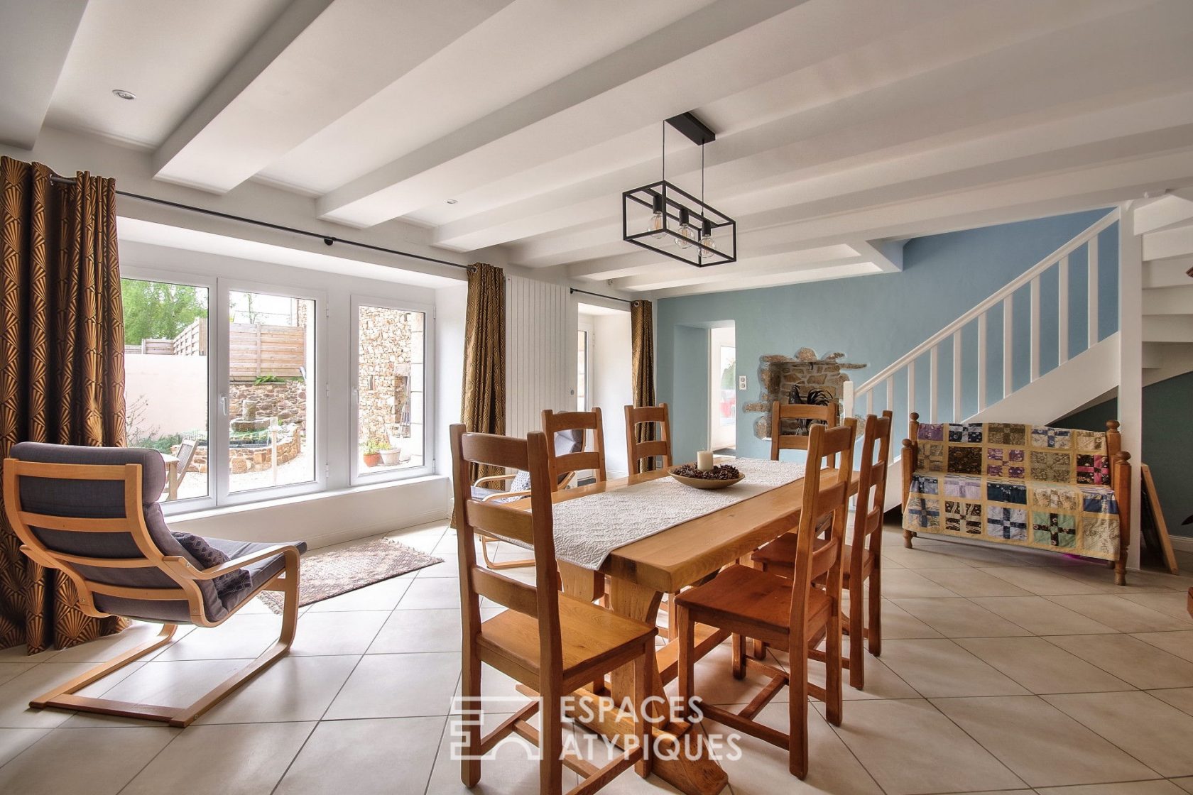 Propriété en pierres avec piscine et maison d’invités