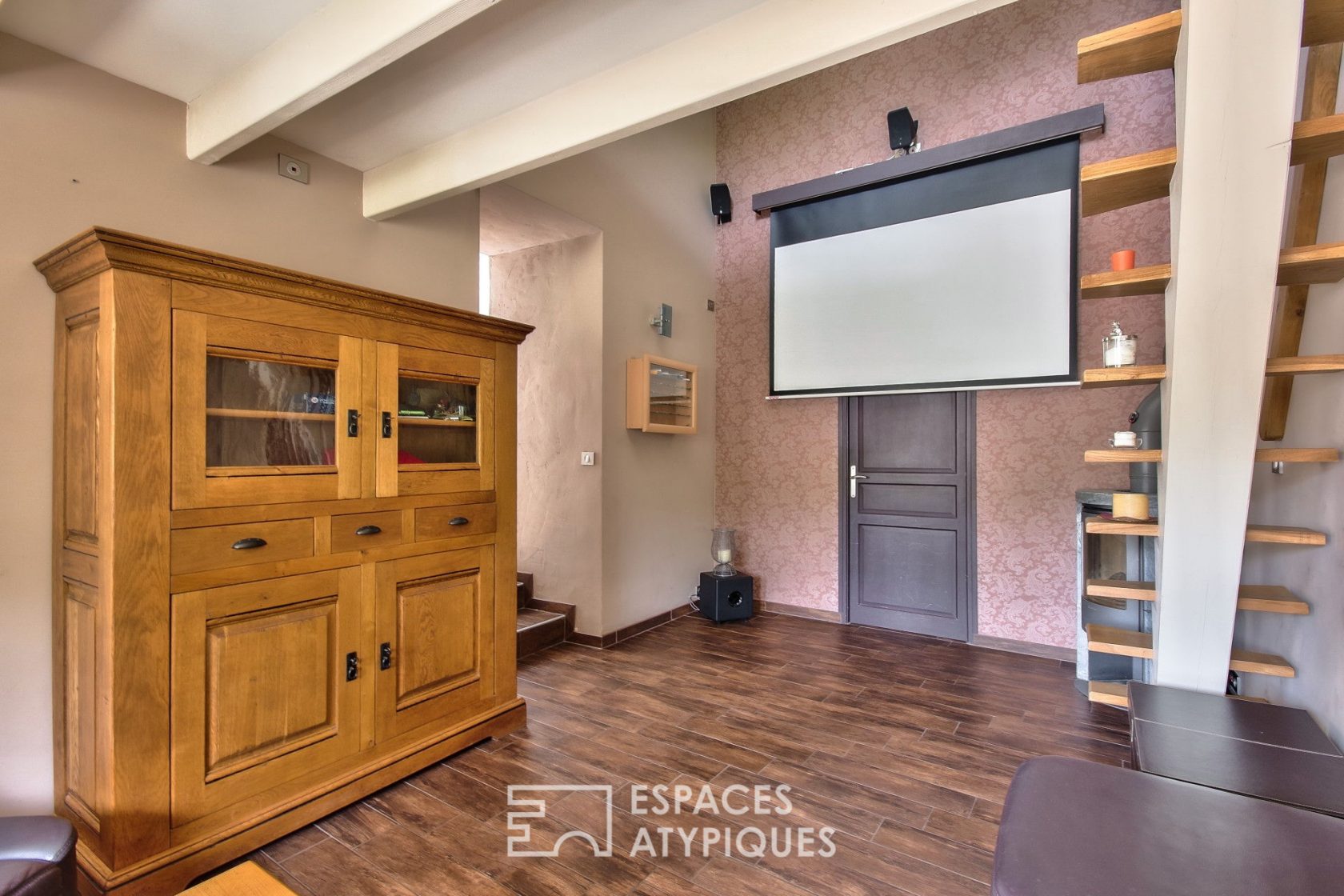 Propriété en pierres avec piscine et maison d’invités