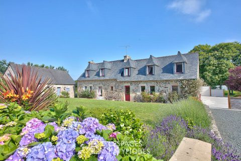 Magnifique longère près de Paimpol