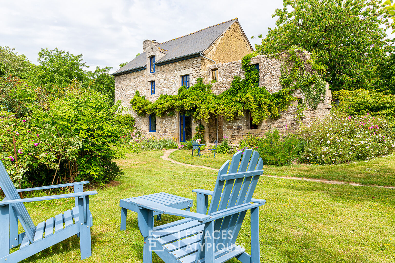 L’AUTHENTIQUE – Maison de caractère et son magnifique jardin