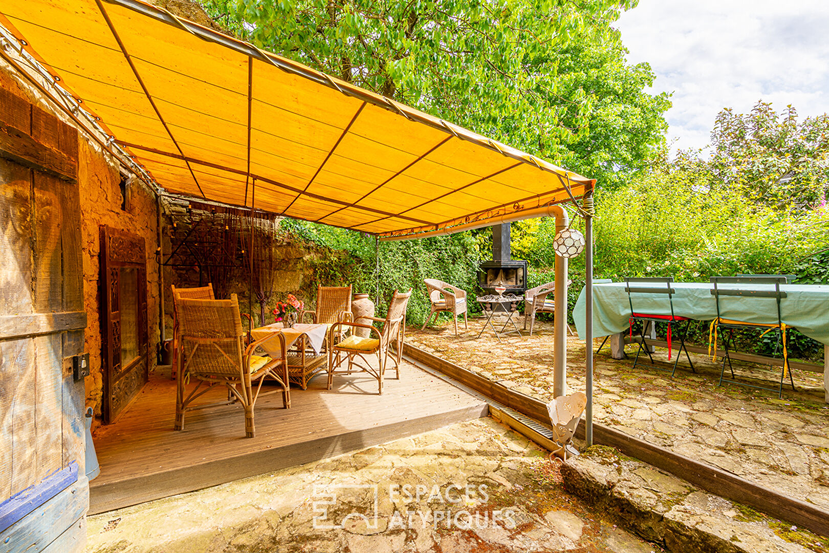 L’AUTHENTIQUE – Maison de caractère et son magnifique jardin