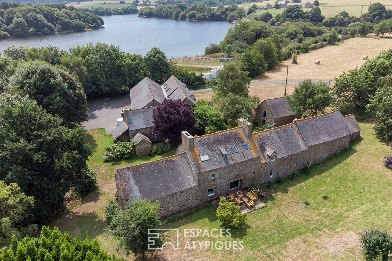 Entre mer et campagne : Ancien corps de ferme