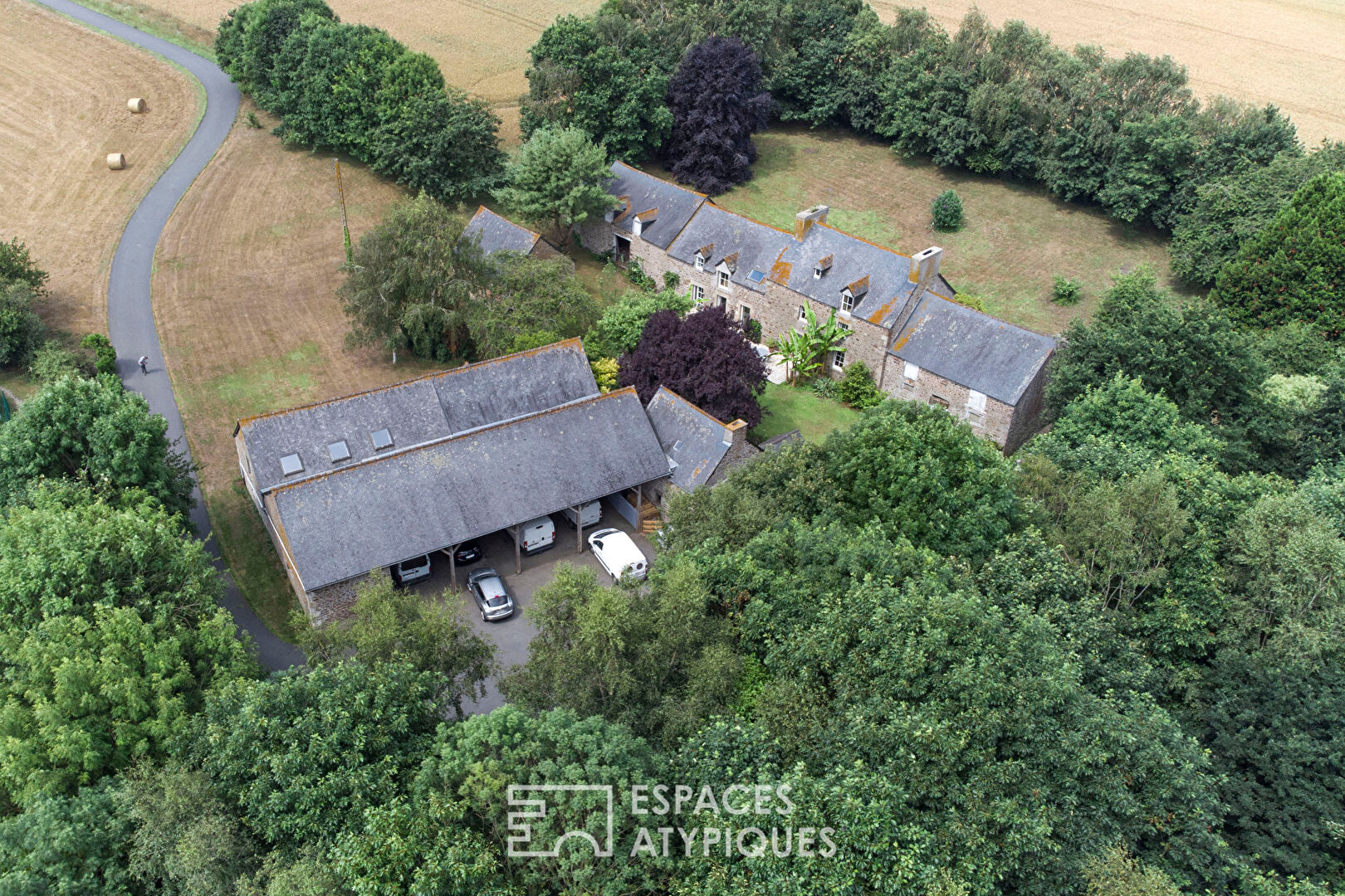 Entre mer et campagne : Ancien corps de ferme