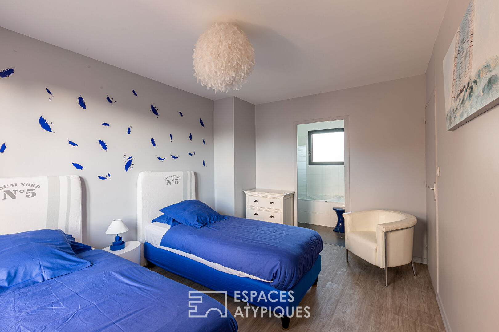 Villa contemporaine haut de gamme, piscine, sauna, Jacuzzi, 300m de la mer
