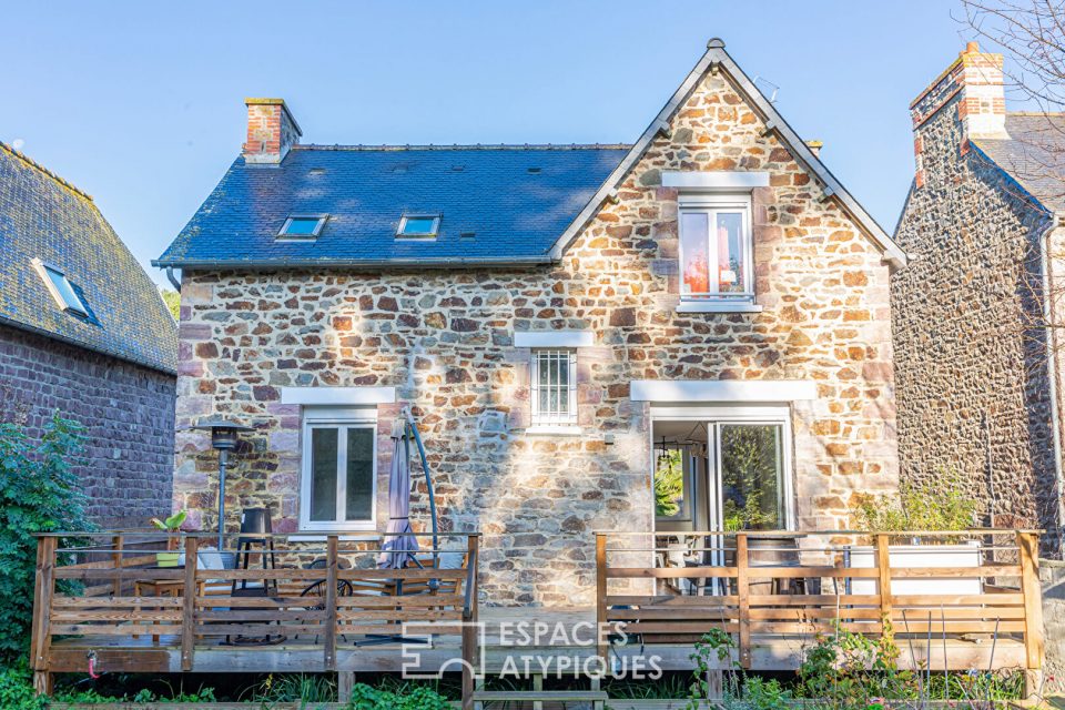 22400 LAMBALLE - La coquette en pierre rénovée - Réf. 00424EACA