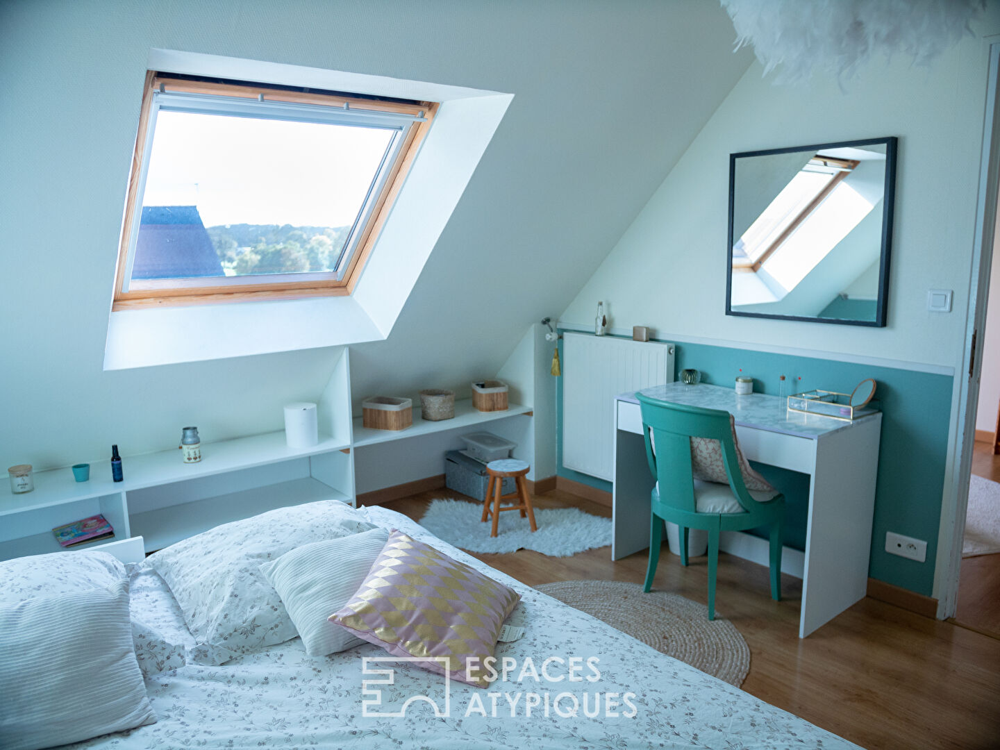 MAISON FAMILIALE AVEC JARDIN