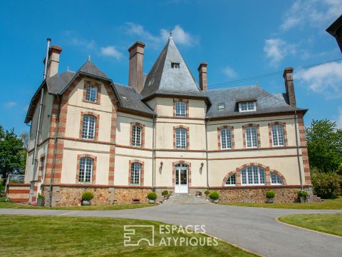 MAJESTIC MANSION, ITS POND AND ITS PARK OF MORE THAN 6HA