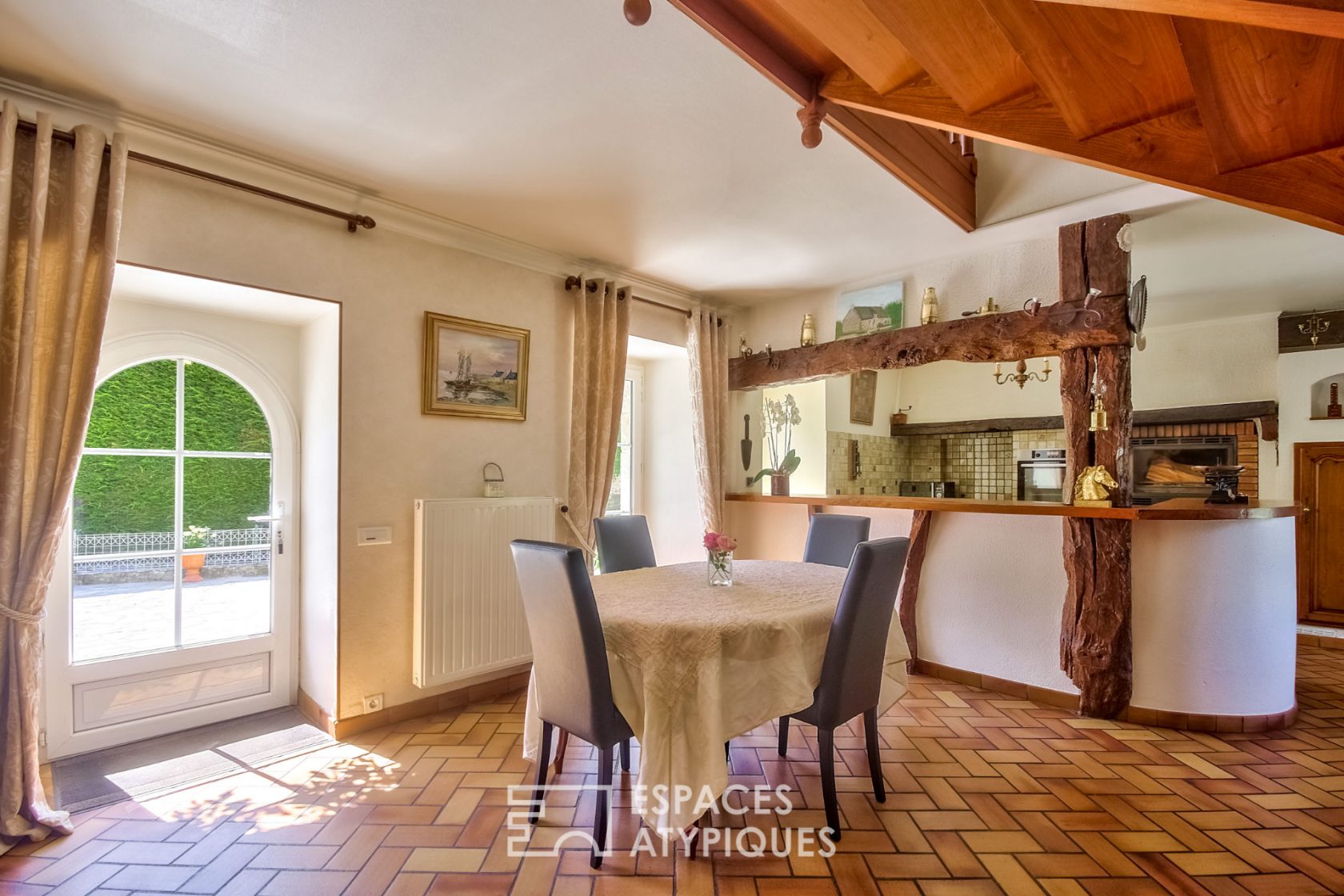 Longère, small stud farm, on large plot of 1.8 hectares