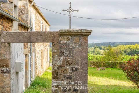 Ancien Presbytère en pierre 1770  12 pièce(s)  241.5 m² Terrain constructible