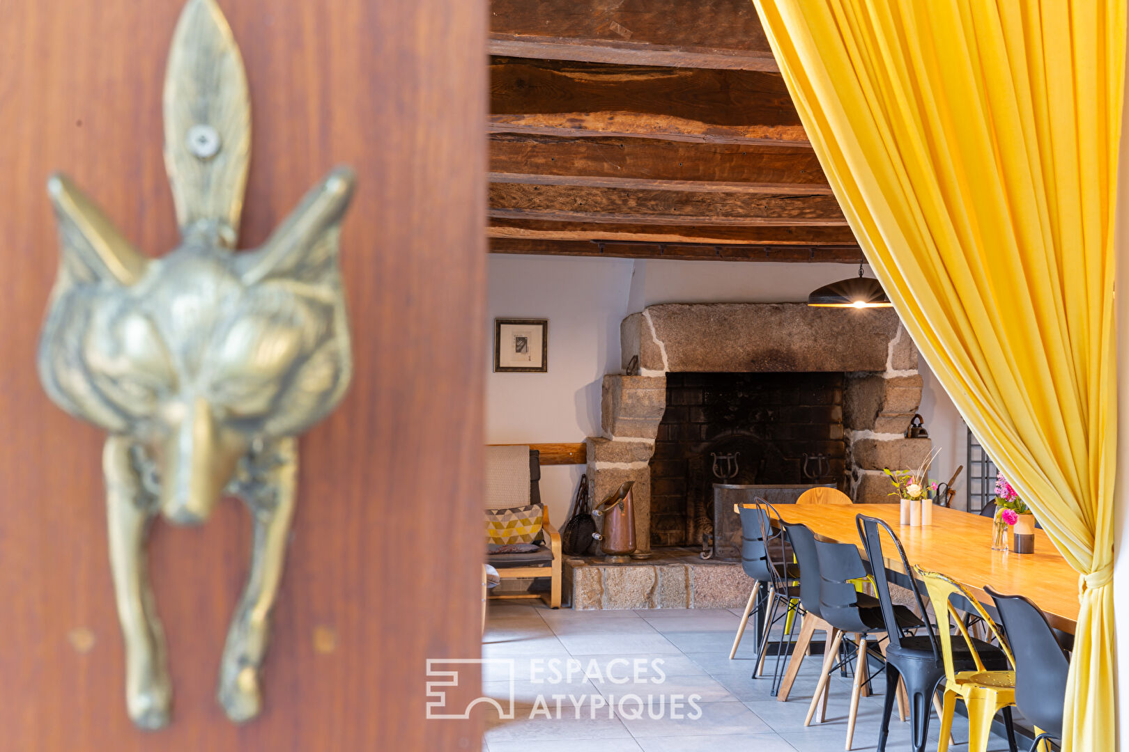 Charming renovated farmhouse 240m2, 7 bedrooms, sauna – gym