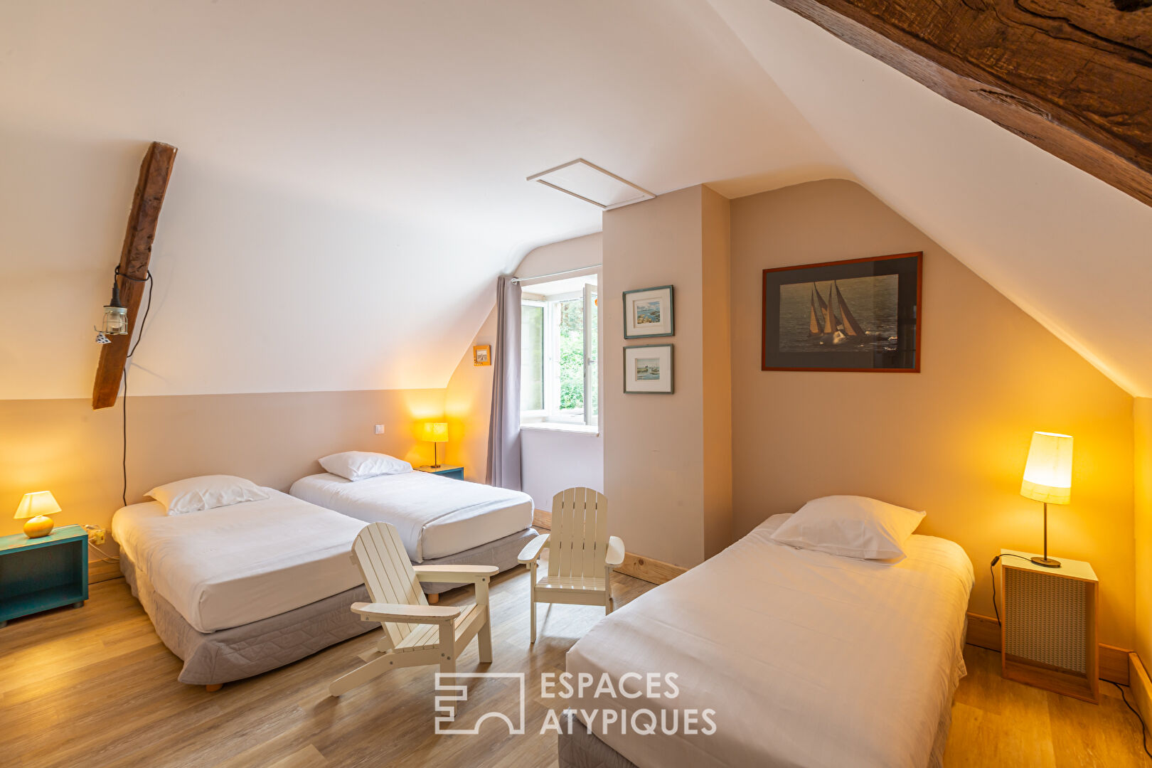 Charming renovated farmhouse 240m2, 7 bedrooms, sauna – gym