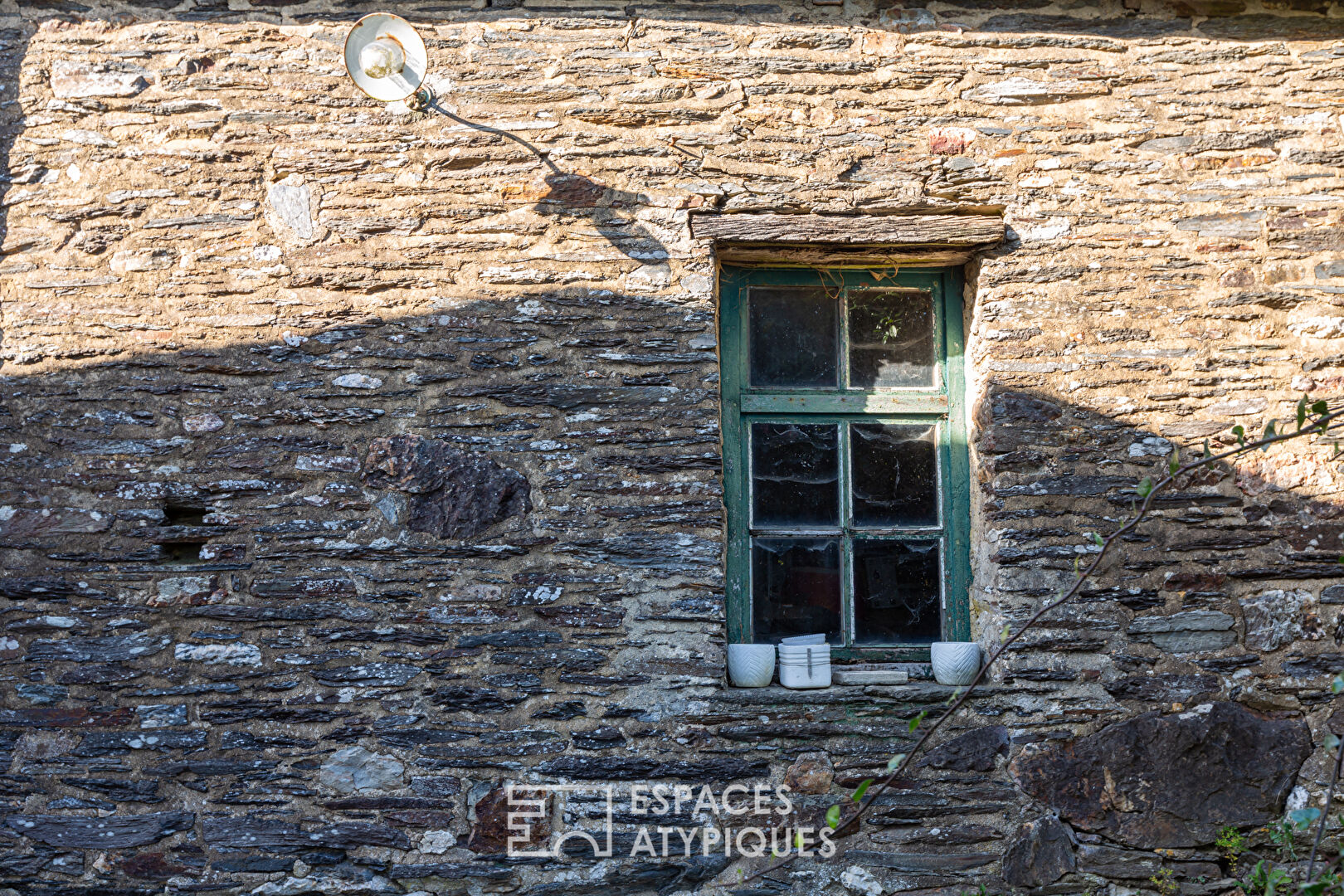 Charming stone house carefully renovated