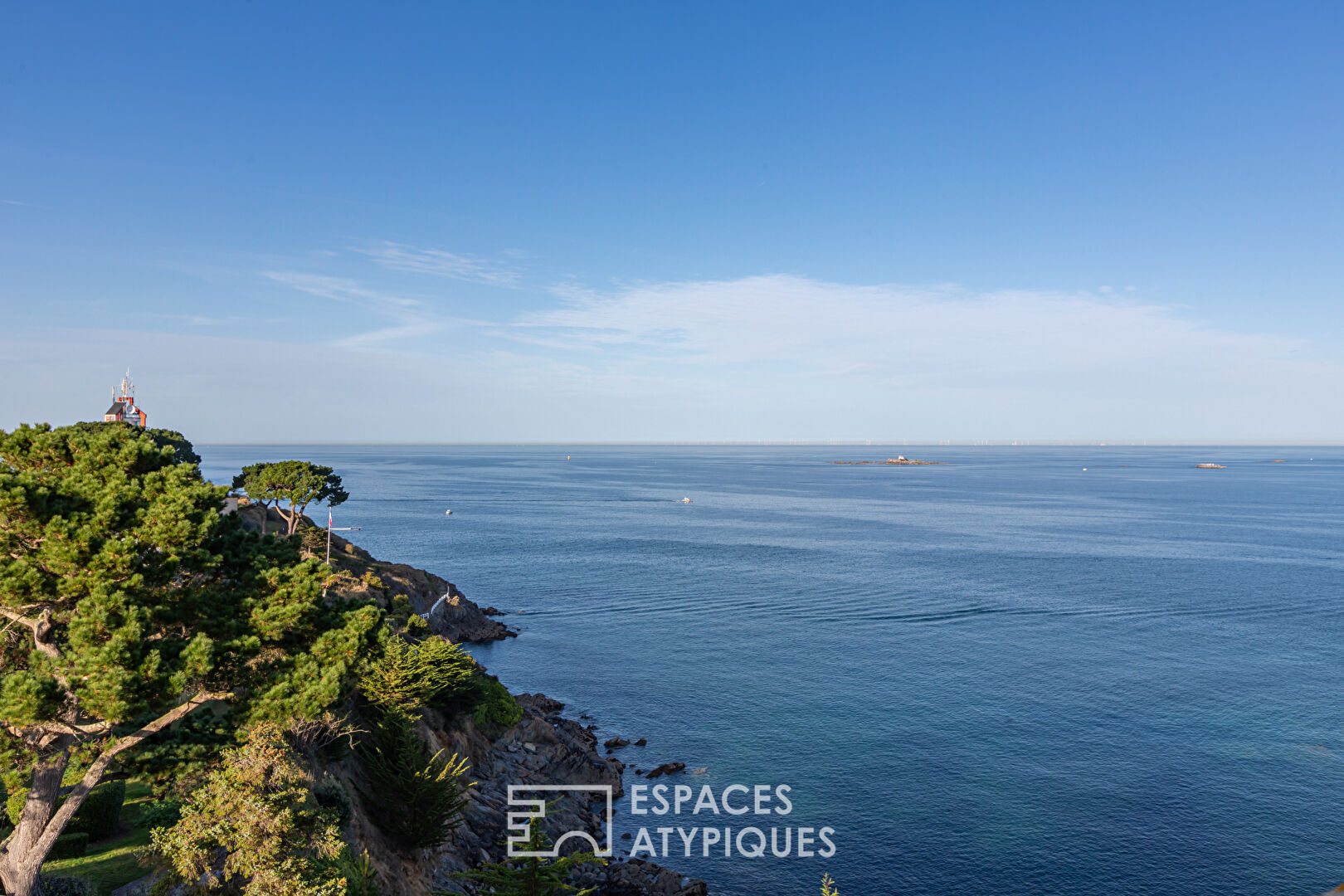 Villa face à la mer – Magnifique monument historique