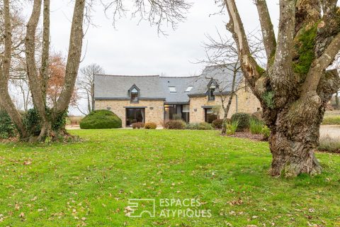 Propriété en pierre pleine de charme