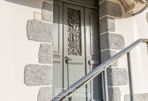 Maison ancienne rénovée en centre bourg d’Uzel avec jardin