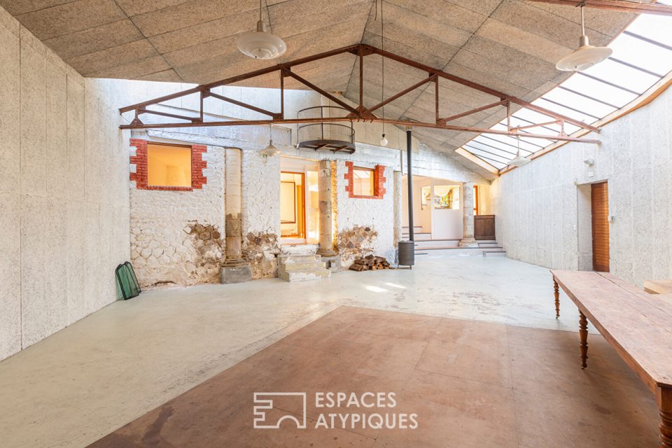 Charmante maison en pierre avec atelier et jardin centre bourg de Ploeuc l'Hermitage