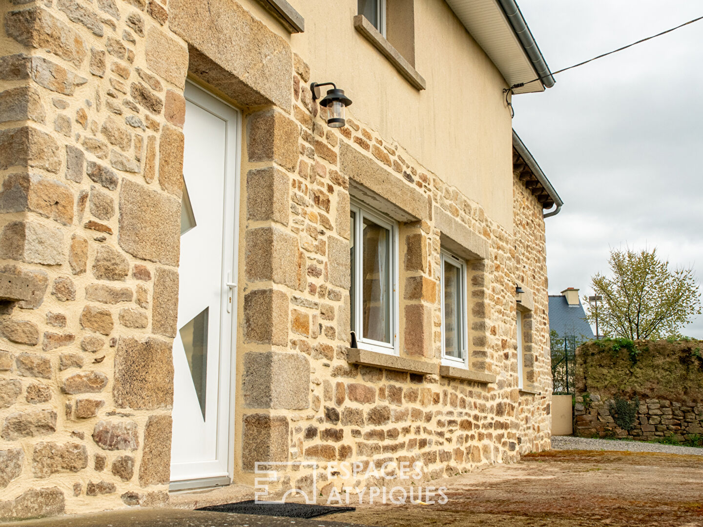 Charmante longère familiale en  coeur de bourg