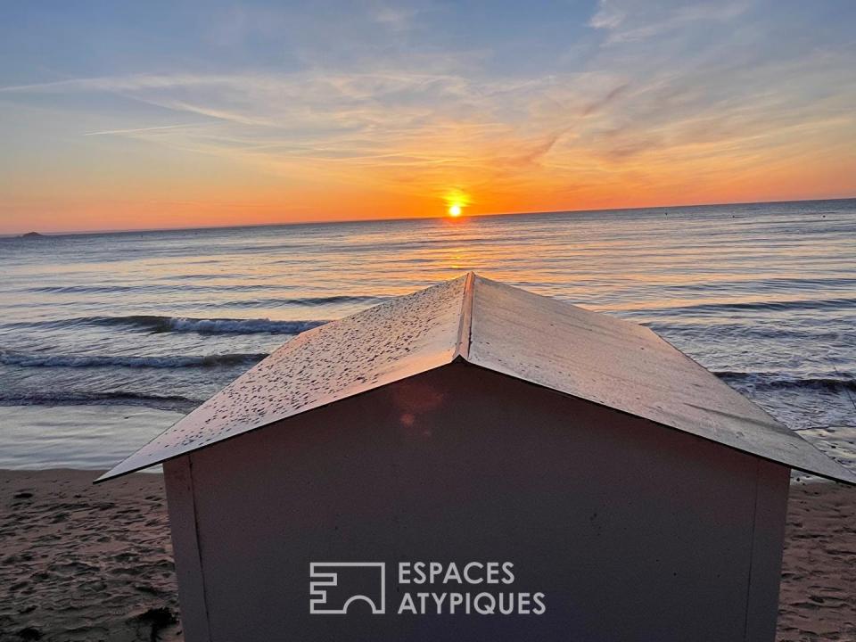 Terrain 715m²  300 plage à pied  vue mer