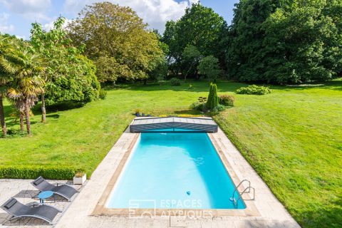 Propriété avec piscine et son parc de 3,4 hectares à PABU