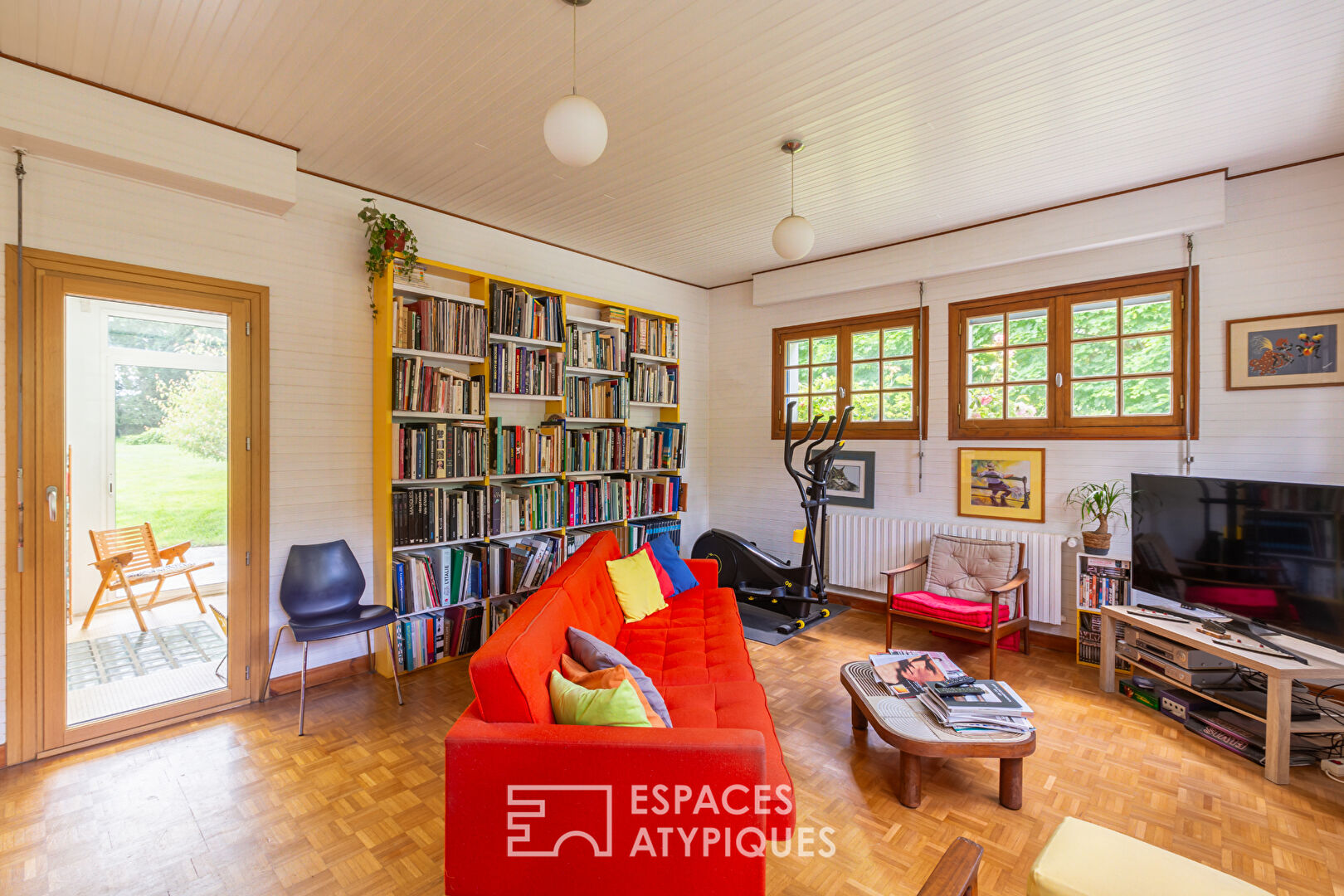 Propriété avec piscine et son parc de 3,4 hectares à PABU