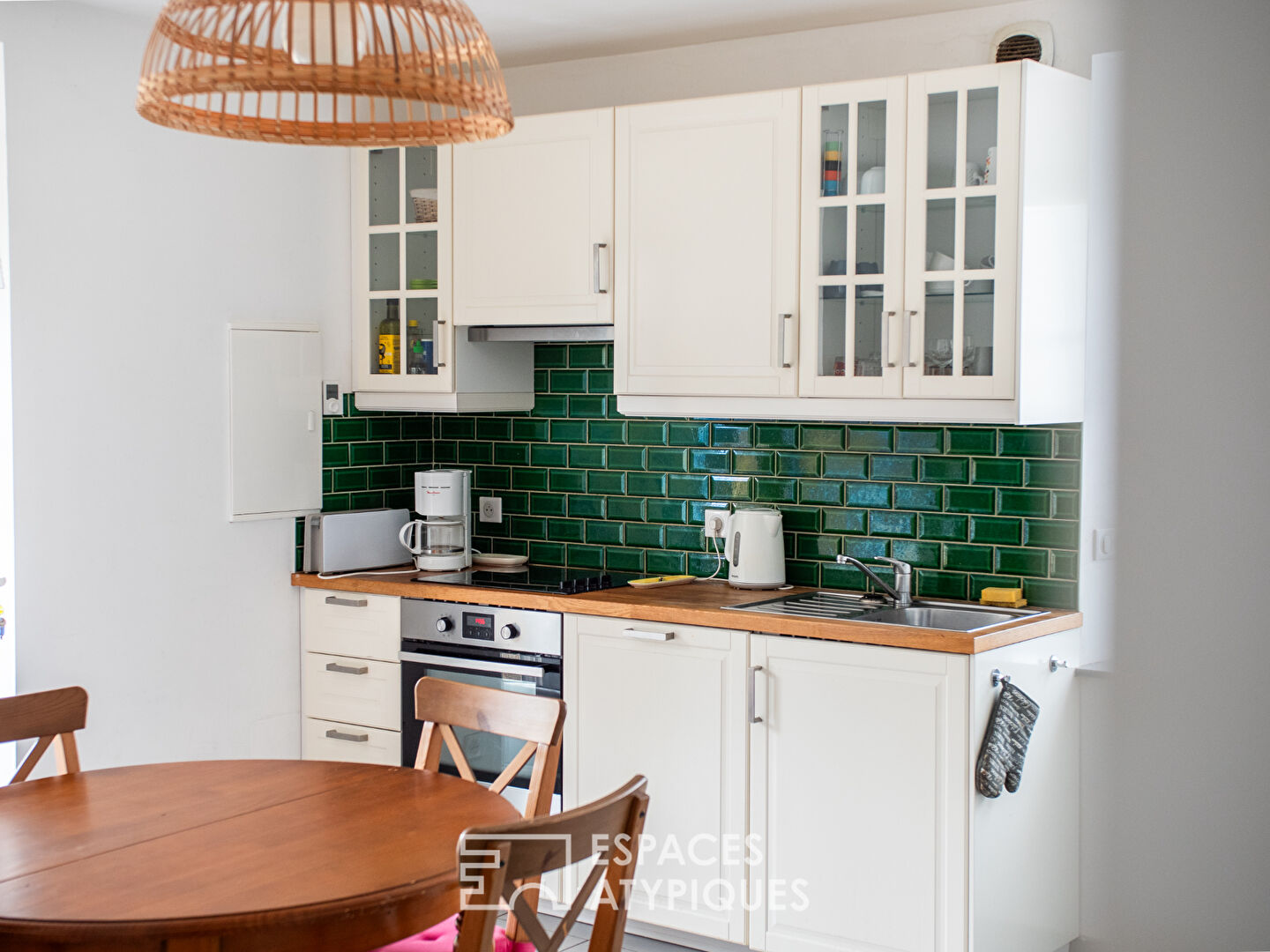 Magnifique ensemble immobilier en pierre et son grand jardin