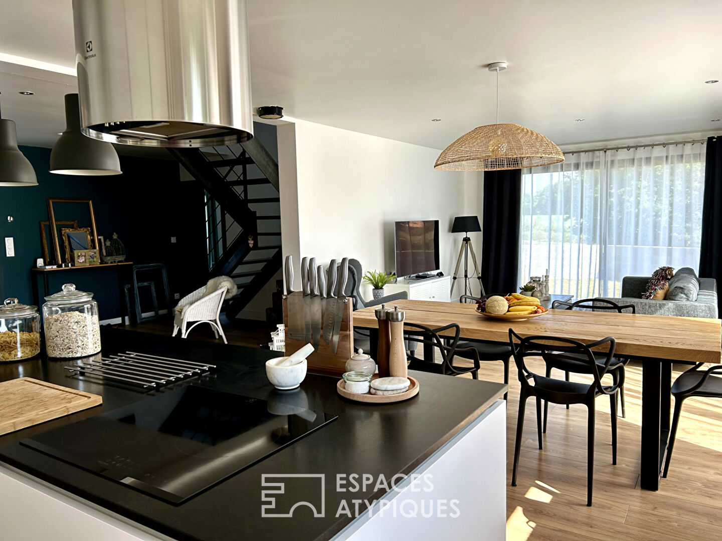 Lumineuse maison contemporaine