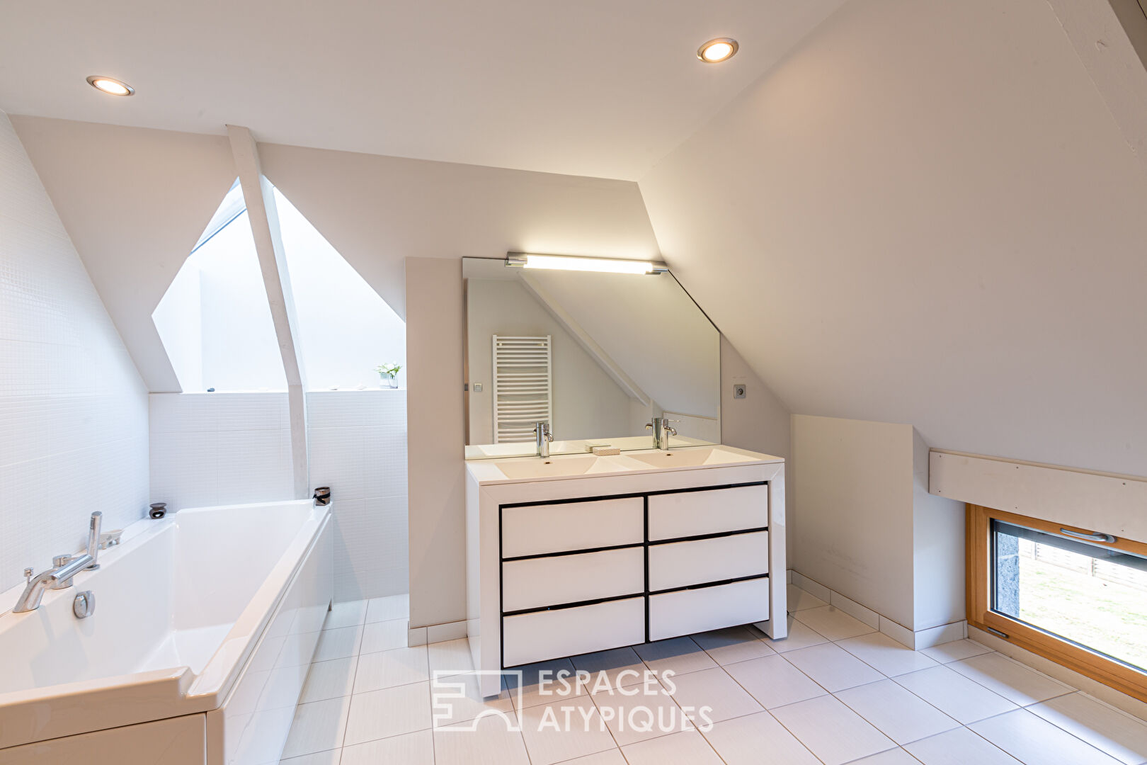 Elegant mansion with contemporary design, beautiful features.