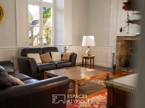 Elegant 18th century residence, with timeless charm in the heart of the historic district