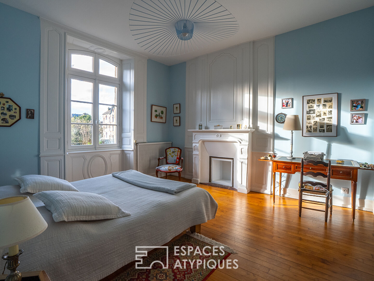 Elegant 18th century residence, with timeless charm in the heart of the historic district