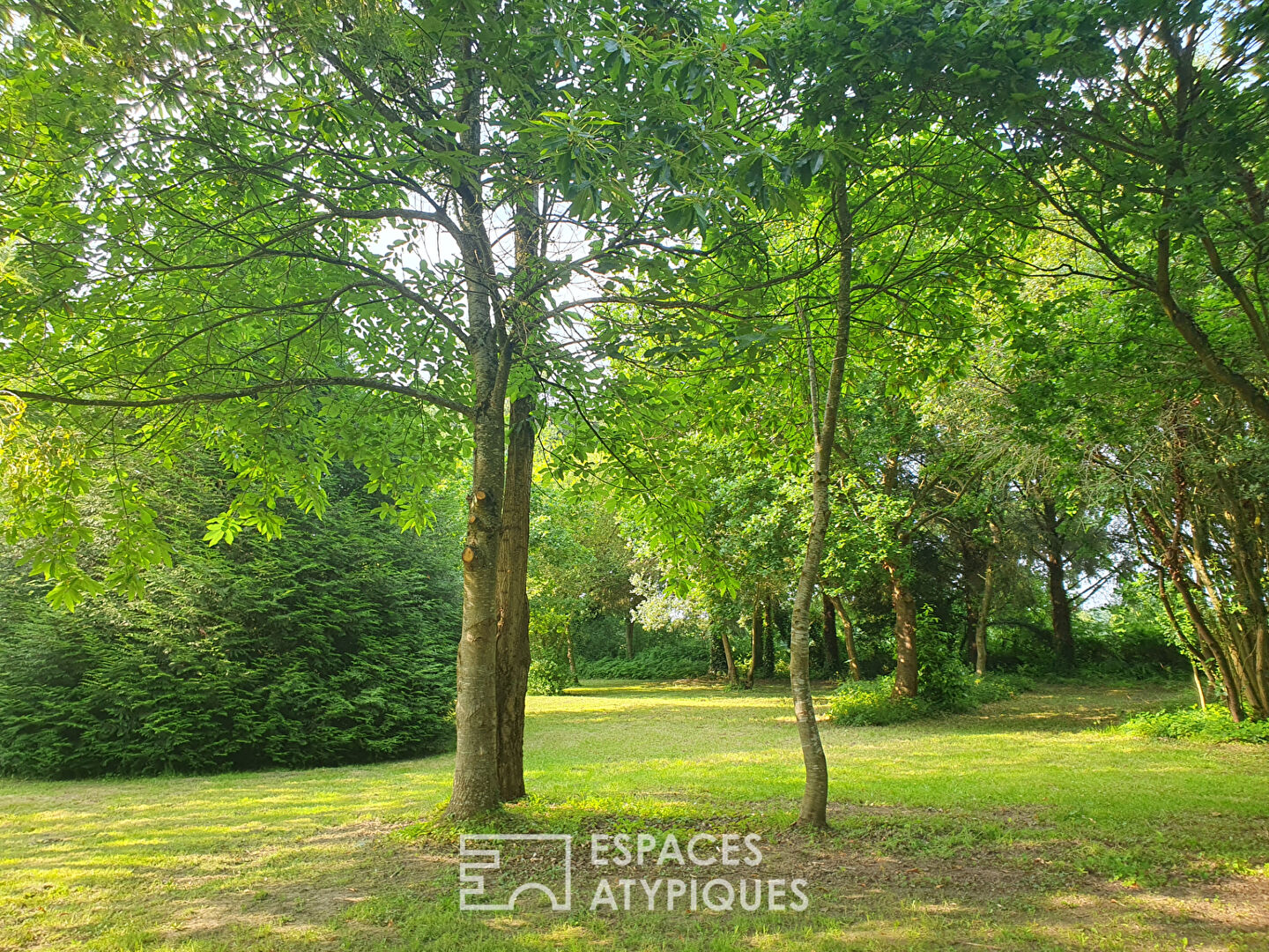 Propriété d’exception avec piscine et parc paysagé entre Lanvollon et Saint-Quay-Portrieux