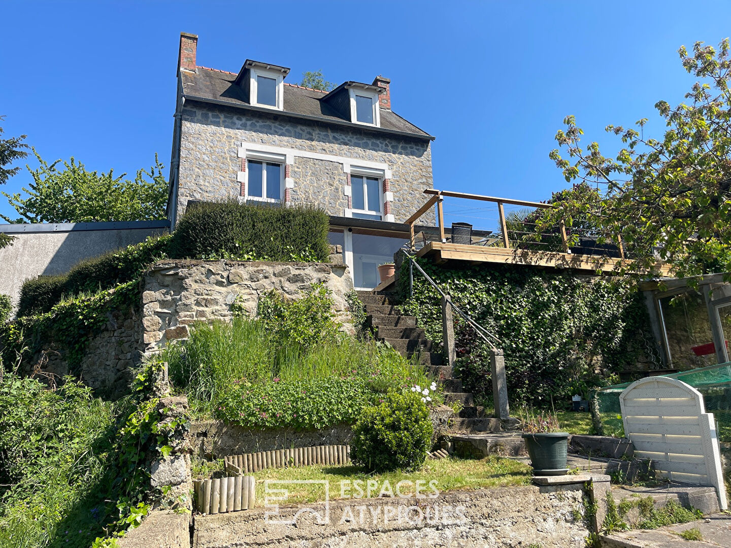 Vue imprenable et cachet authentique au coeur de Saint-Michel