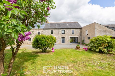 Maison en pierre rénovée et ses dépendances au potentiel exceptionnel