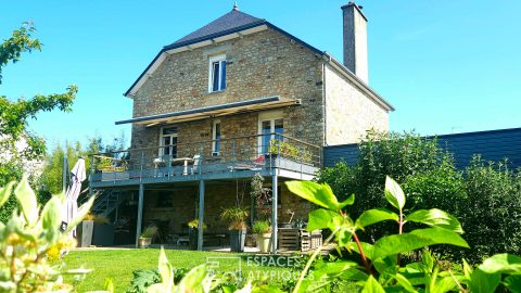 Maison familiale en centre-ville de Broons