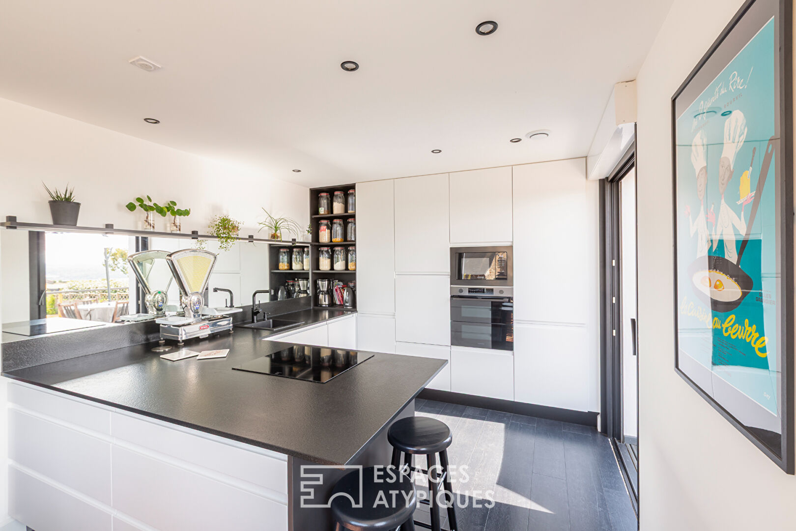 Maison rénovée avec vue sur la baie