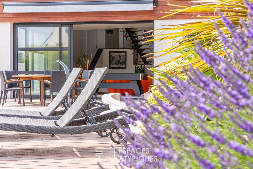 Maison d'architecte avec piscine