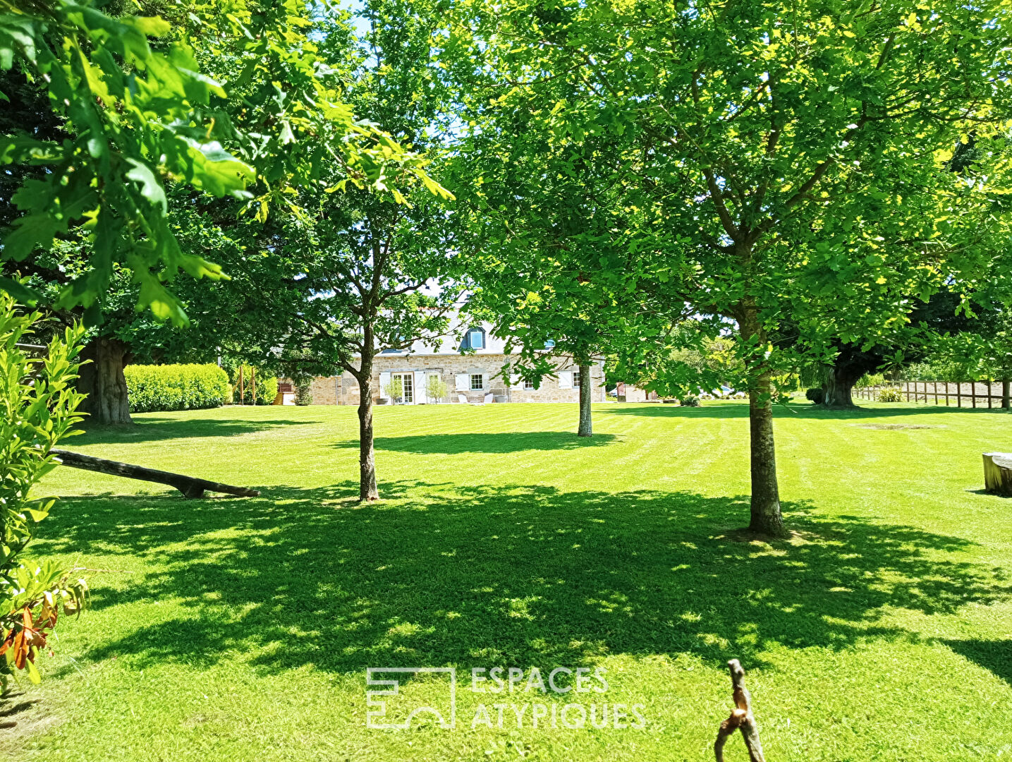 Maison de charme et sa vue sur la nature.