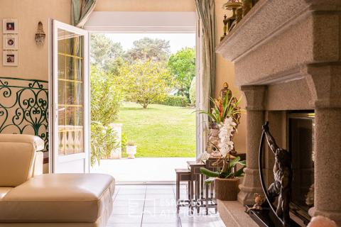 Propriété d&rsquo;exception – 500m de la plage