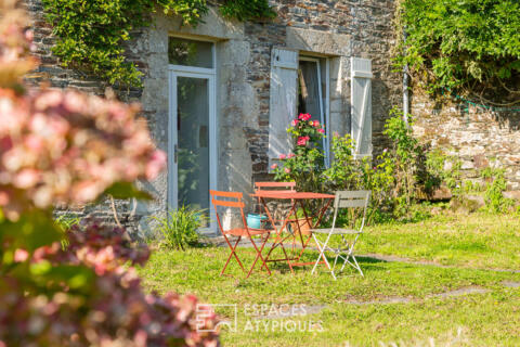 Ancien presbytère rénové plein centre d&rsquo;Uzel