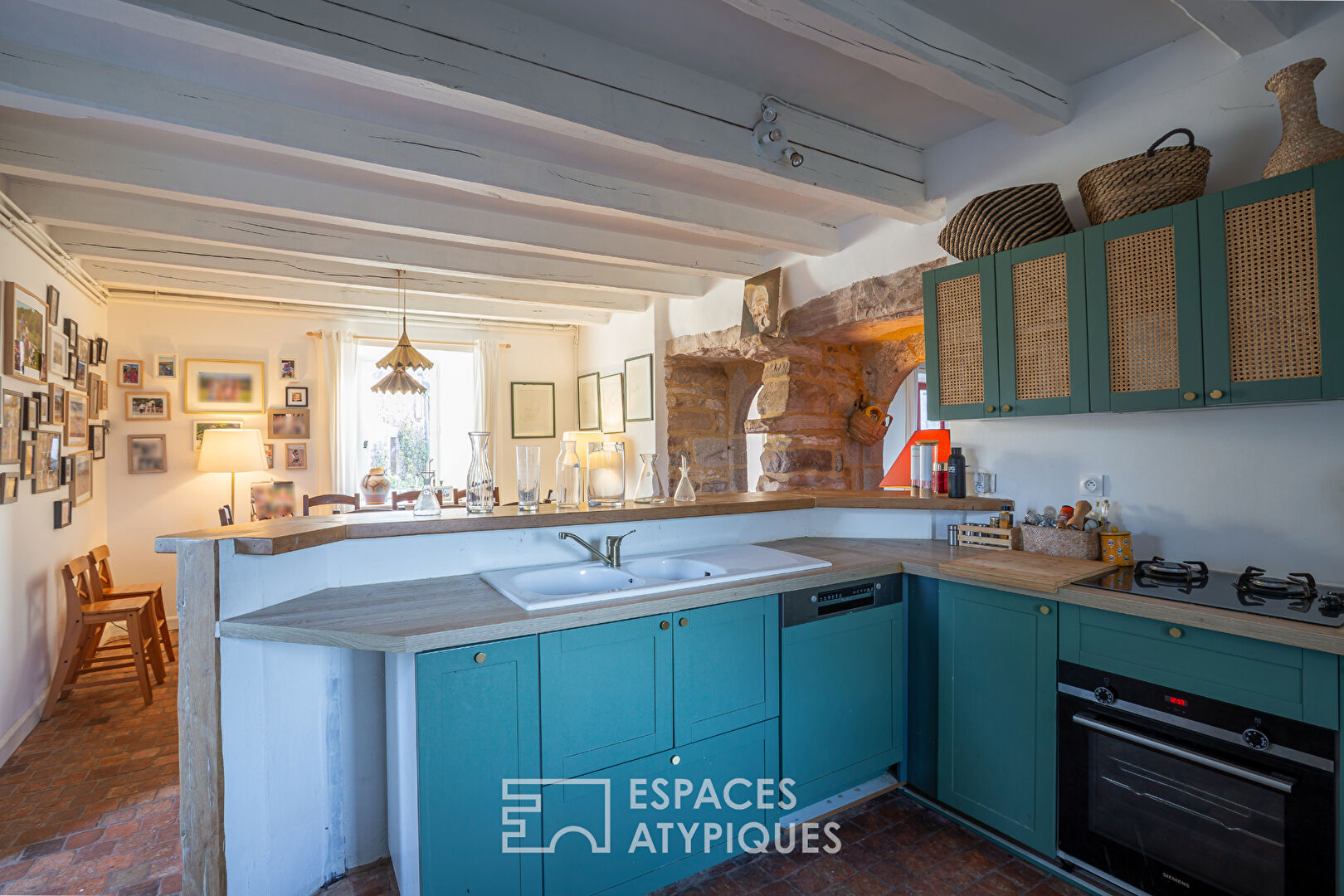 Manoir  du 17ème, 6 gîtes, vue mer, station balnéaire des Sables d&rsquo;Or