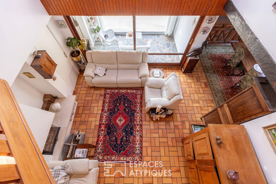 Grande maison entourée d'un parc arboré de près de 3ha