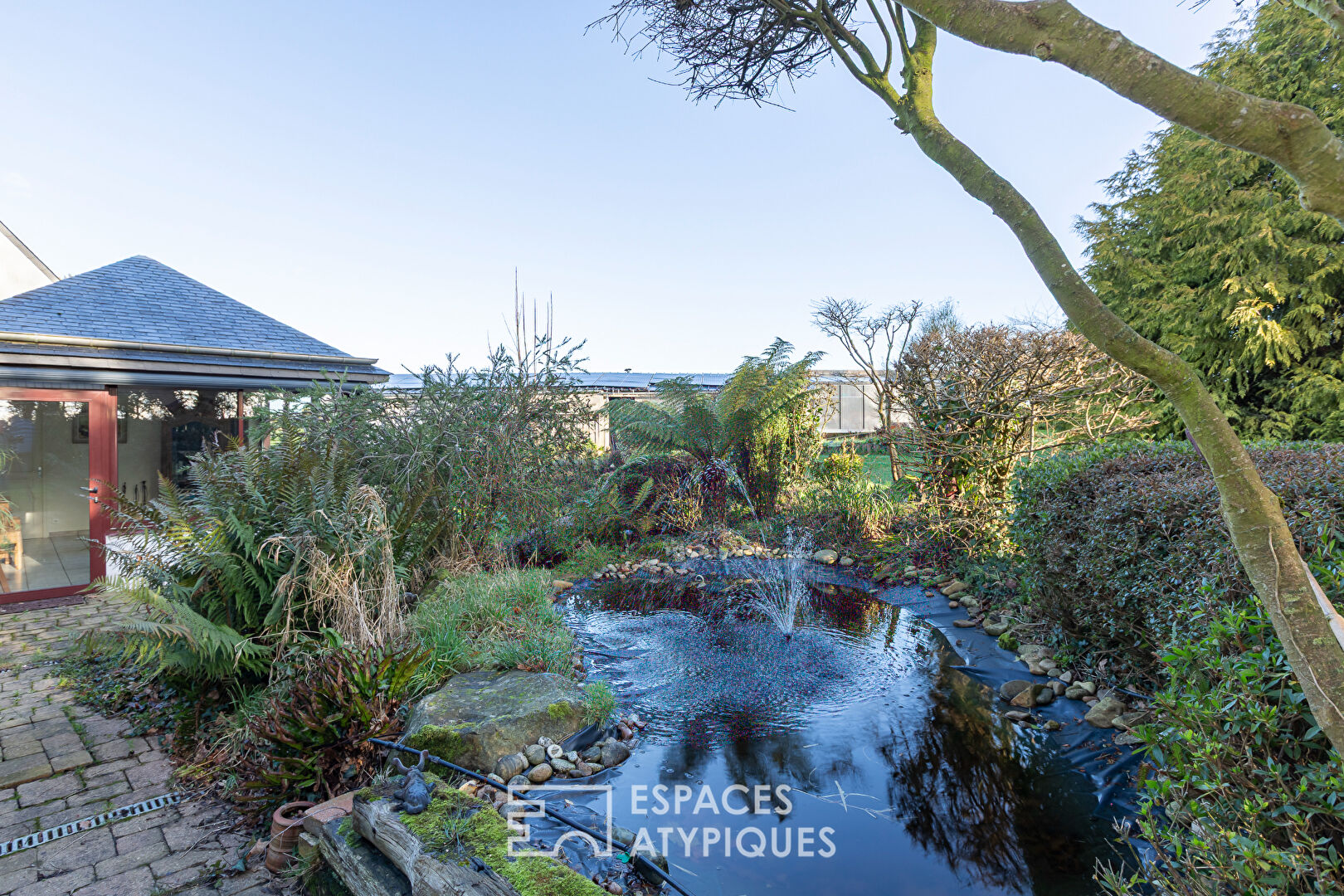 Grande maison entourée d&rsquo;un parc arboré de près de 3ha