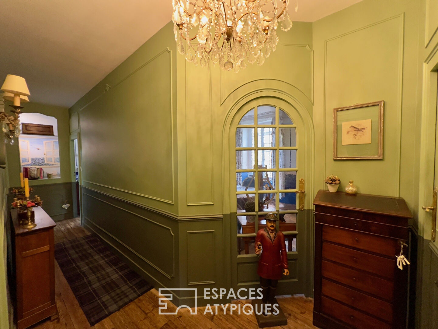 Maison familiale à Lanrelas , volumes généreux, jardin et potentiel modulable