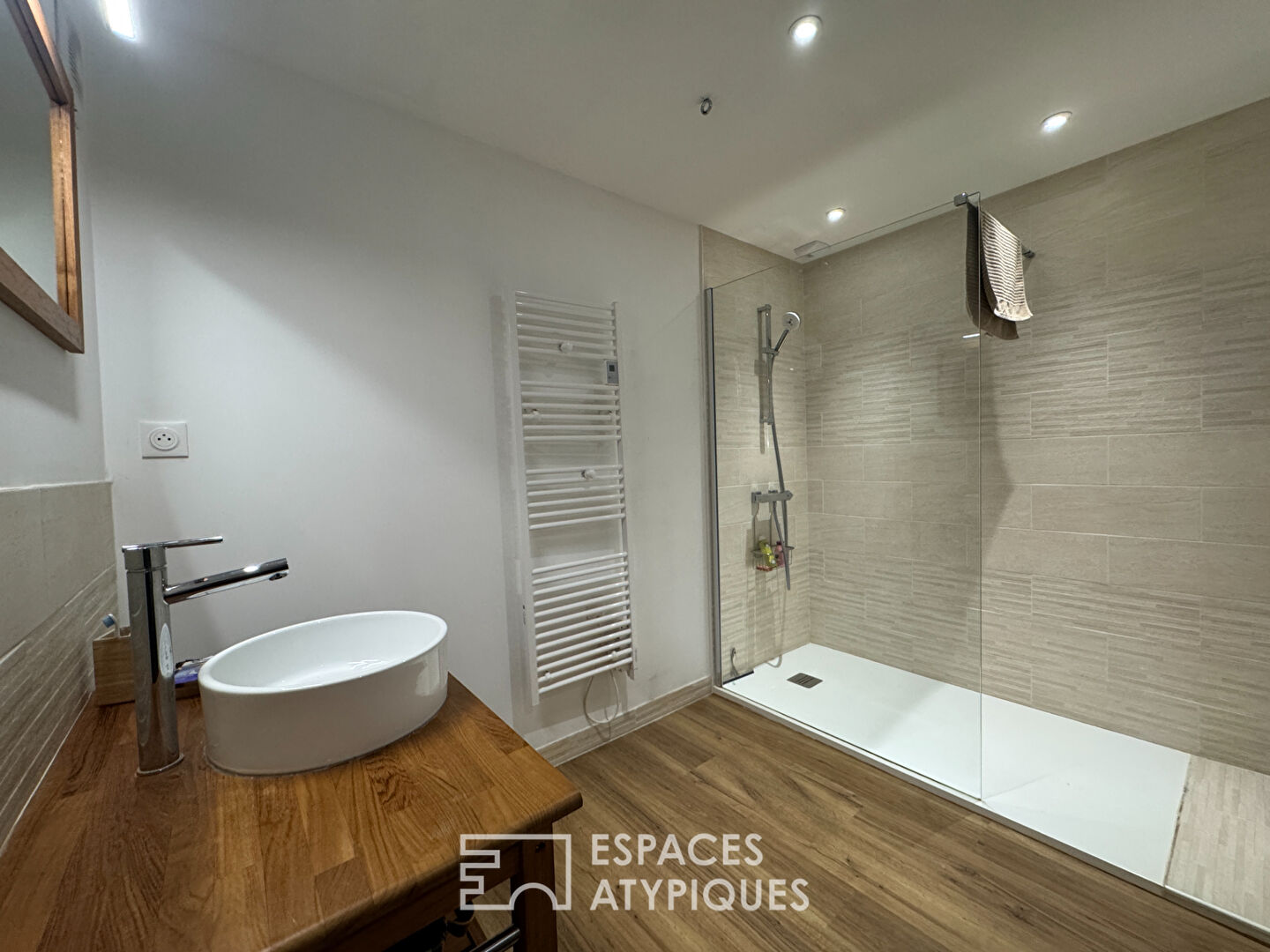 Maison de pêcheur  et son extension  vue mer à Pors Even